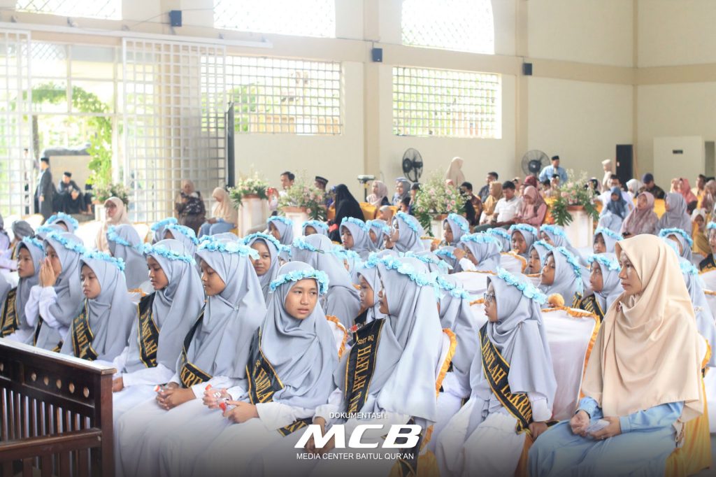 PERHELATAN HAFLAH TAKRIM III SDIT BEQI