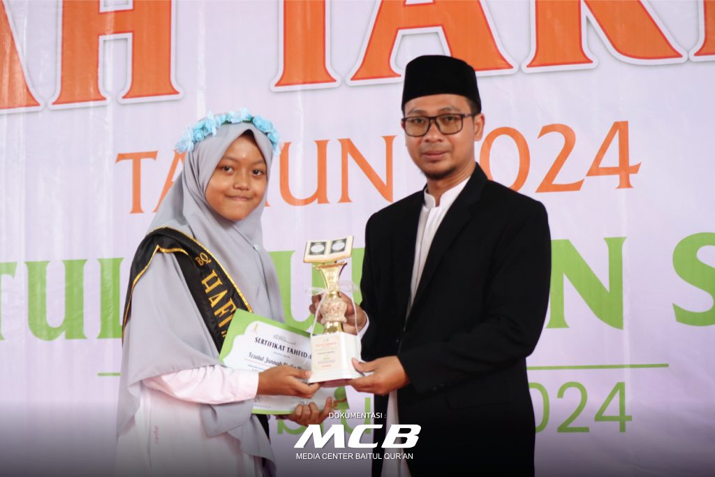 PERHELATAN HAFLAH TAKRIM III SDIT BEQI