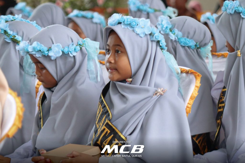 PERHELATAN HAFLAH TAKRIM III SDIT BEQI